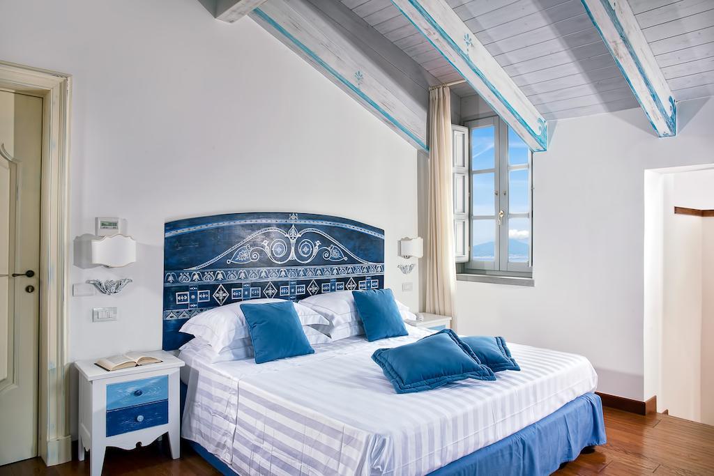 Villa Sabrina Relais Sorrento Szoba fotó